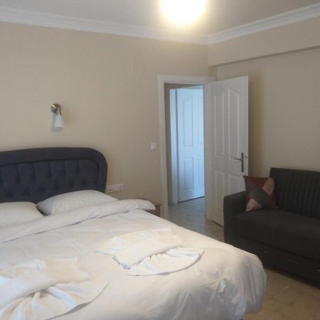 Kaptan Apart-3 Fethiye Calis Plaji Yazlik Evinizアパートメント エクステリア 写真