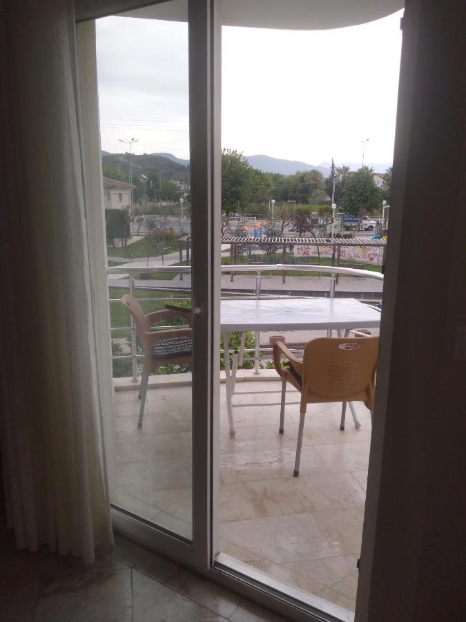 Kaptan Apart-3 Fethiye Calis Plaji Yazlik Evinizアパートメント エクステリア 写真